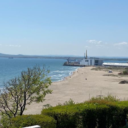 Markoni 5 Burgas Bagian luar foto